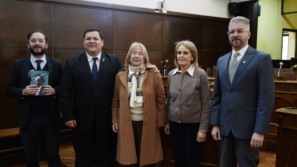 Aprueban un nuevo ordenamiento urbano y comercial para la Costanera Nebel y designan un nuevo nombre a su calle principal - 7PAGINAS - imagen de origen