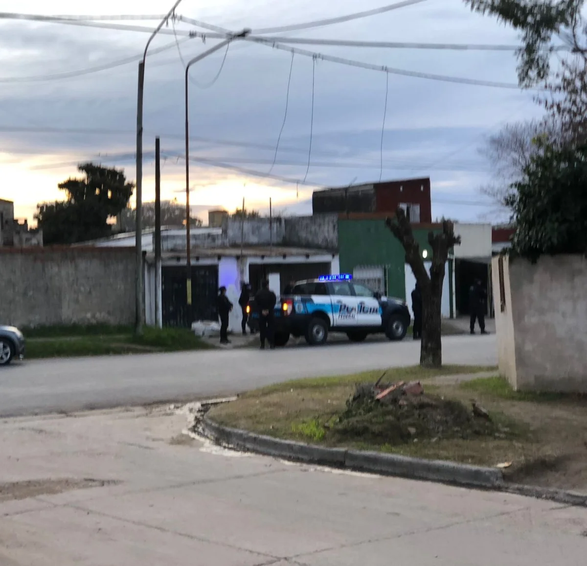 Realizaron allanamientos por drogas en el barrio 30 de Octubre - imagen de origen