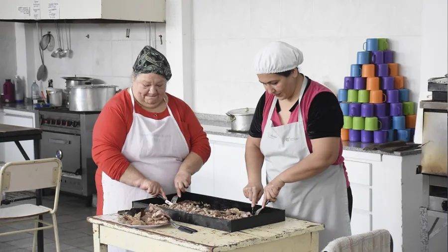 La provincia aumentó en un 20% las partidas destinadas a comedores escolares | Análisis - imagen de origen