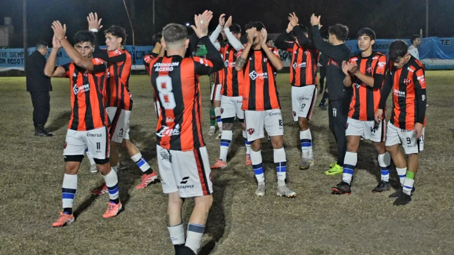 Fútbol: Patronato celebró de visitante y sacó una buena diferencia | Análisis - imagen de origen