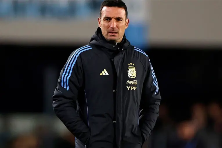 De interino a campeón del mundo: Lionel Scaloni alcanza los 100 partidos con la Selección - imagen de origen