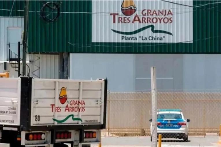 Conflicto en Granja Tres Arroyos: trabajadores convocan a una movilización para este martes - imagen de origen
