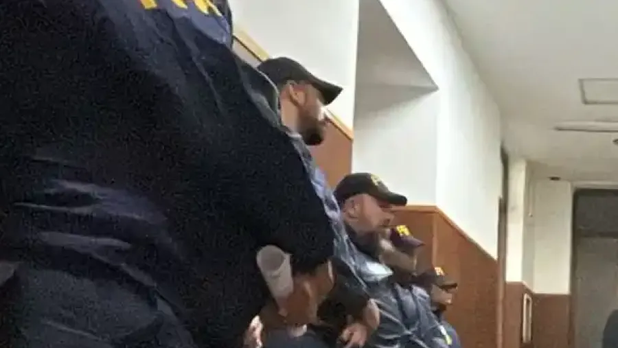 La Policia realizó un megaoperativo en Buenos Aires por los millonarios robos ocurridos en Chajarí | Análisis - imagen de origen