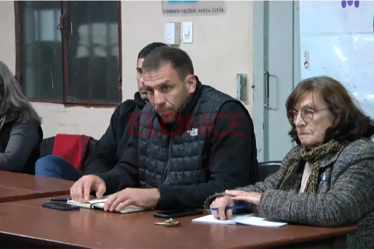 Con el eje en el transporte de colectivos, se realizó otra reunión de la Asamblea Ciudadana Vecinalista - imagen de origen
