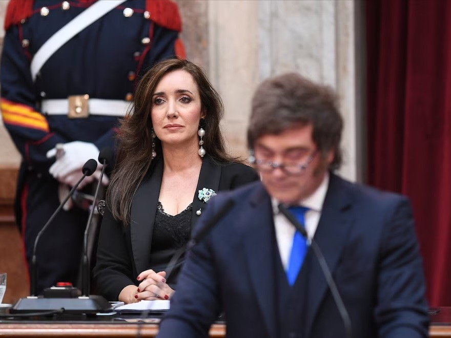 Villarruel criticó al Gobierno por la compra de un avión en mal estado: “Años atrás renunciaban todos los implicados” - imagen de origen