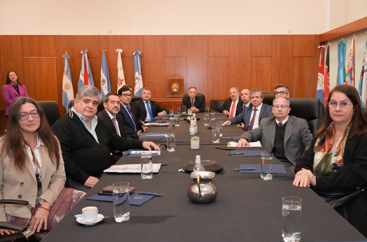 El Ministerio de Seguridad y Justicia participó de un intercambio con Corrientes sobre la desfederalización del narcomenudeo - imagen de origen