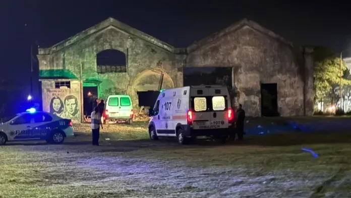 Una persona en situación de calle debió ser asistida y hospitalizada tras descompensarse - imagen de origen