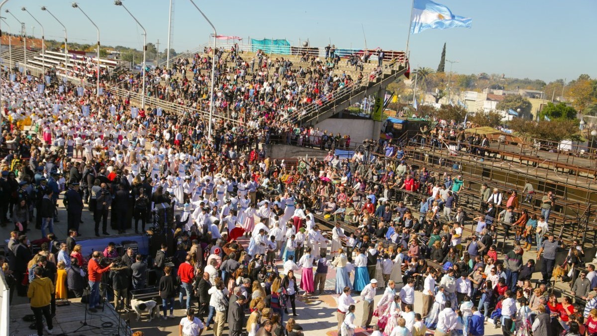 La fiesta del 25 de Mayo en el Corsódromo tendrá la cobertura de un canal nacional - imagen de origen