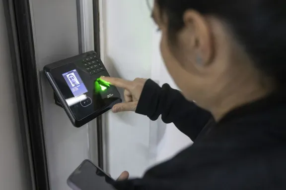 Centros de salud provinciales comienzan a usar el nuevo sistema digital de gestión de personal - imagen de origen