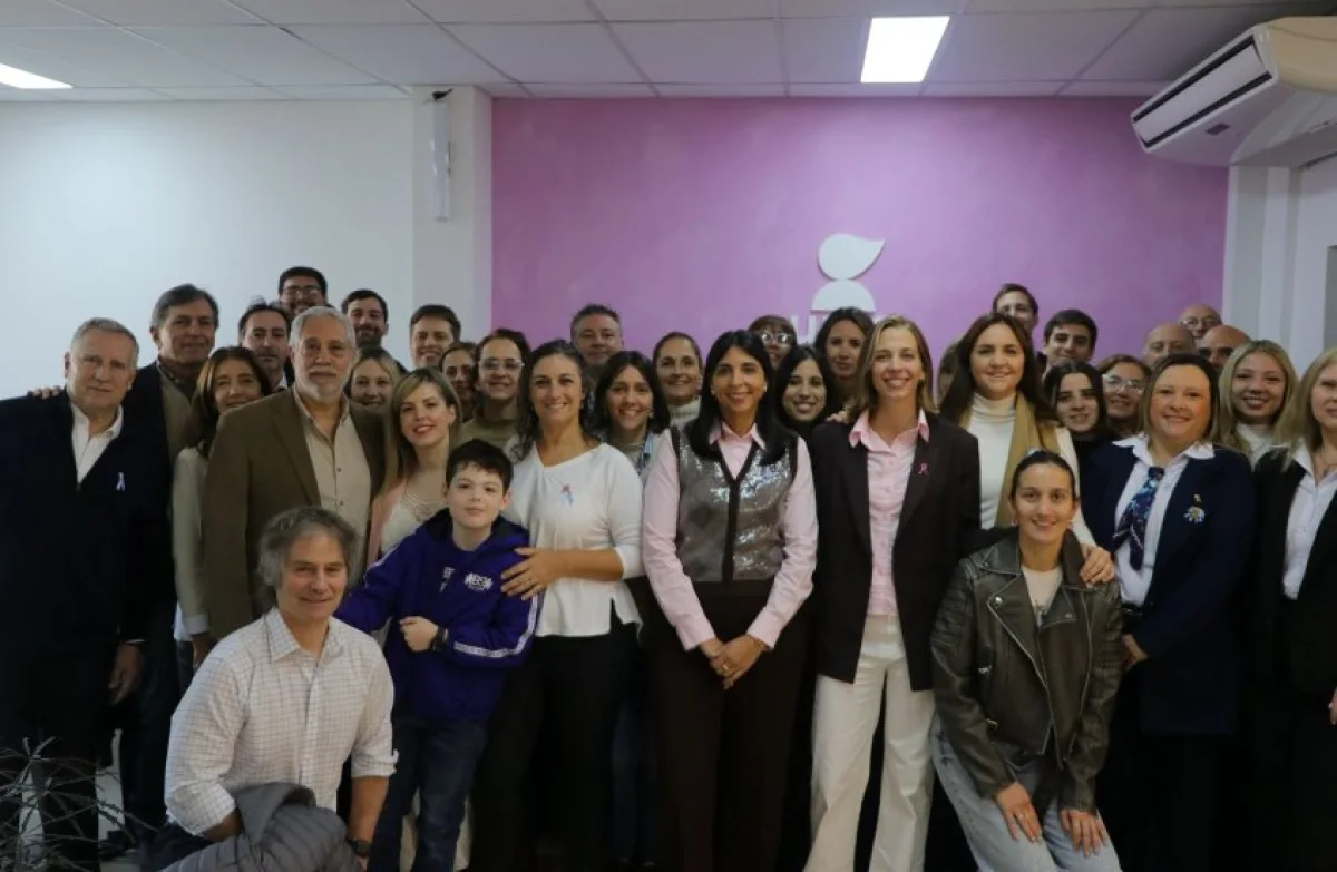Junto a referentes médicos de prestigio nacional, inauguraron la Unidad de Mastología Integral en Concepción del Uruguay - imagen de origen