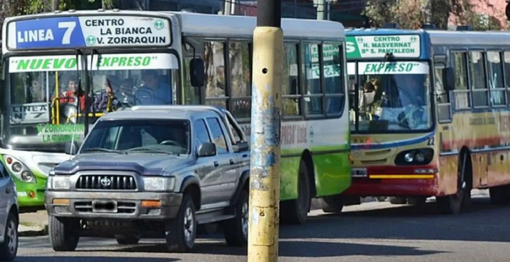 Crisis del transporte: advierten por recorte de servicios y dificultades para pagar aguinaldos en provincias - imagen de origen