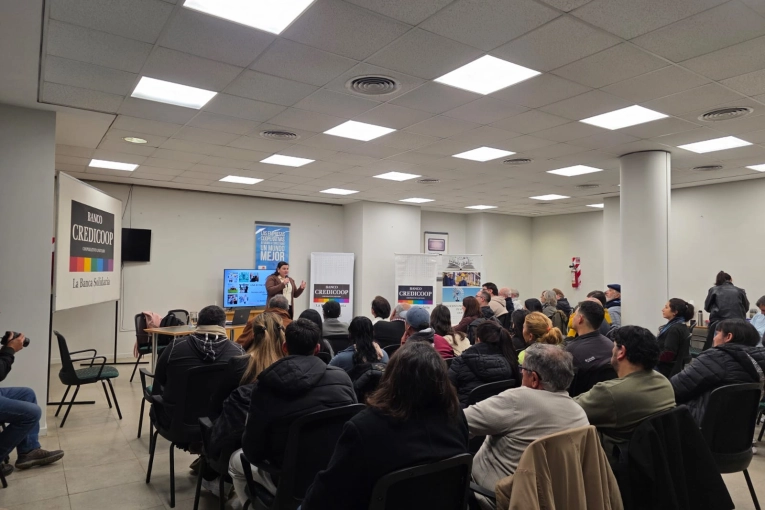 Destacan el rol de cooperativas, clubes, bibliotecas y ONG en Gualeguaychú - imagen de origen