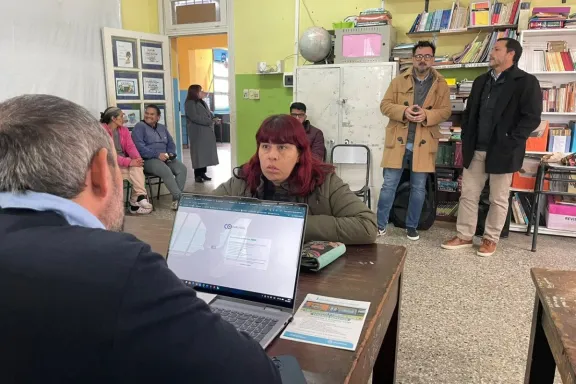 “La Justicia va a los barrios” atendió 25 trámites a la comunidad de Suburbio Sur - imagen de origen