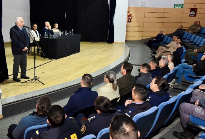 Capacitaron a fuerzas de seguridad y militares en prevención del suicidio - imagen de origen