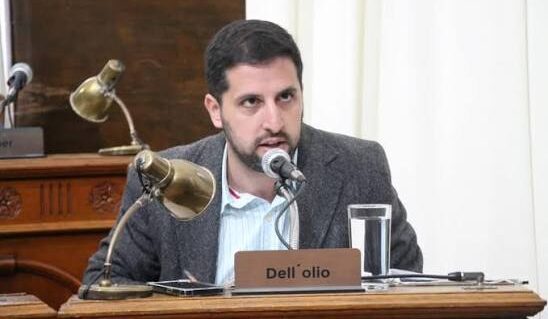 Renunció Luciano Dell’Olio en Concordia y Azcué vuelve a mover el gabinete - imagen de origen
