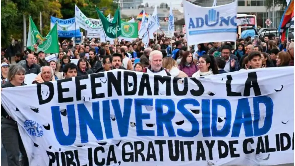 La Corte Suprema dejó firme la cautelar que obliga al Gobierno aplicar la Ley de Financiamiento Universitario - imagen de origen