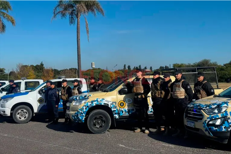 Despliegue policial en Bajada Grande y barrio Cáritas tras reiteradas balaceras en la zona - imagen de origen