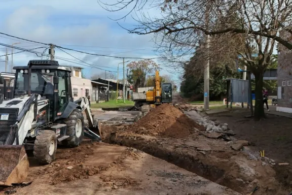 Con demoliciones y nuevas conexiones, avanza la recuperación de calle Perigan - imagen de origen