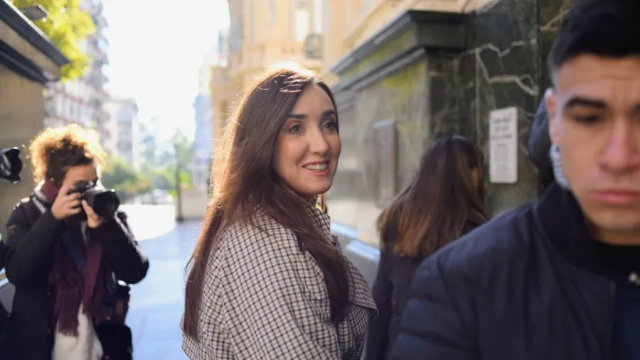 Villarruel en Rosario: "Estamos esperando todos la declaración jurada de Adorni" | Análisis - imagen de origen