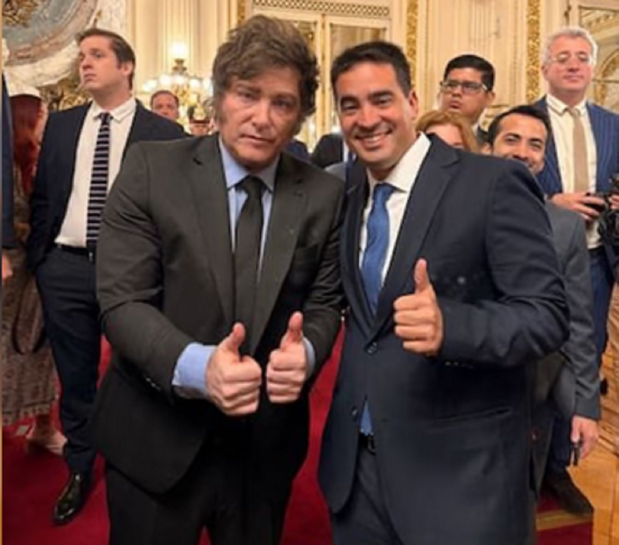 Comienza la gestión de Ravier: jura en Casa Rosada, transición y acto en la Fundación Faro - imagen de origen