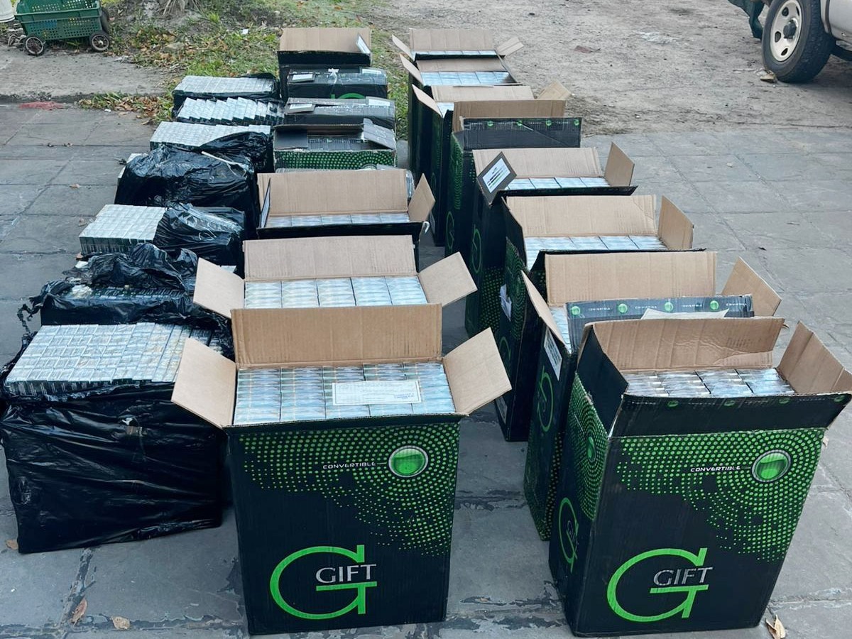 Secuestran más de 11 mil paquetes de cigarrillos de contrabando - imagen de origen