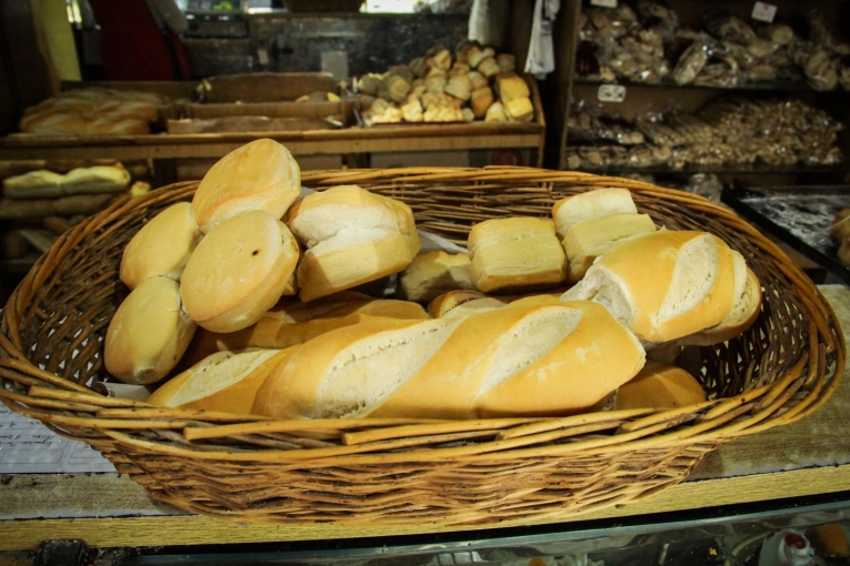 El kilo de pan aumentó entre 12% y 20% en las panaderías de Gualeguaychú - imagen de origen