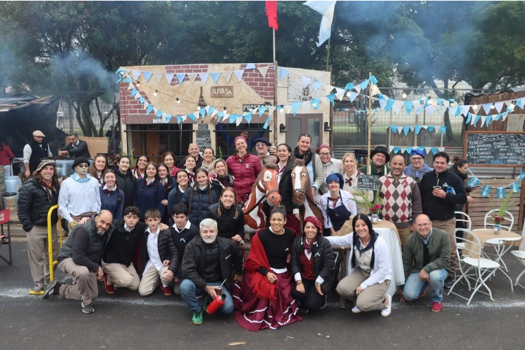 Gualeguaychú se prepara para vivir la multitudinaria y tradicional fiesta patria del 25 de Mayo - imagen de origen