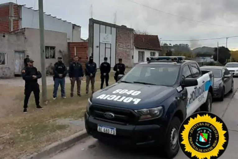 Concepción del Uruguay: megaoperativo por narcomenudeo y búsqueda de prófugo por homicidio - imagen de origen