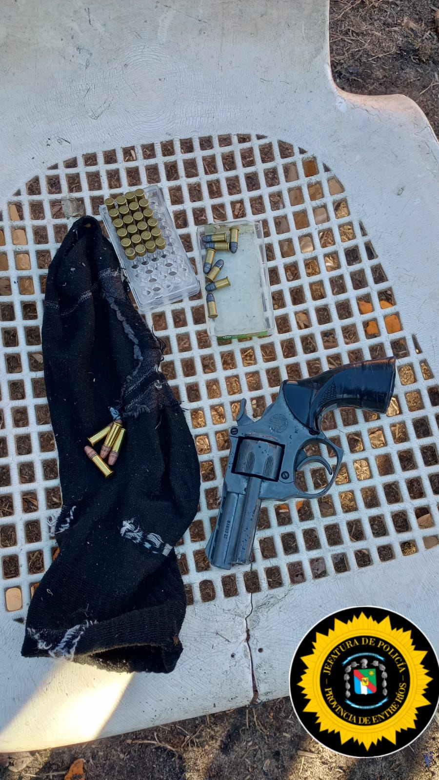 Narcomenudeo en Concordia: secuestran cocaína, marihuana, dinero en efectivo y un arma de fuego; hay dos detenidos - 7PAGINAS - imagen de origen