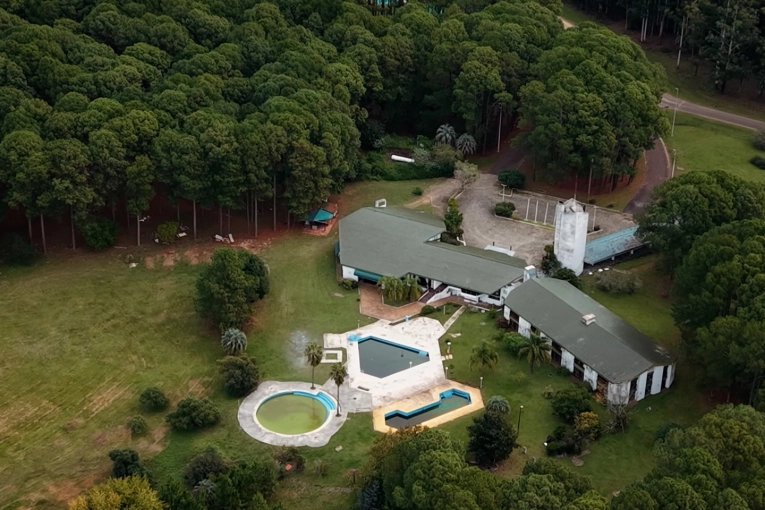 Se acerca el plazo límite para consultas y ofertas de la licitación por el Hotel Ayuí - imagen de origen
