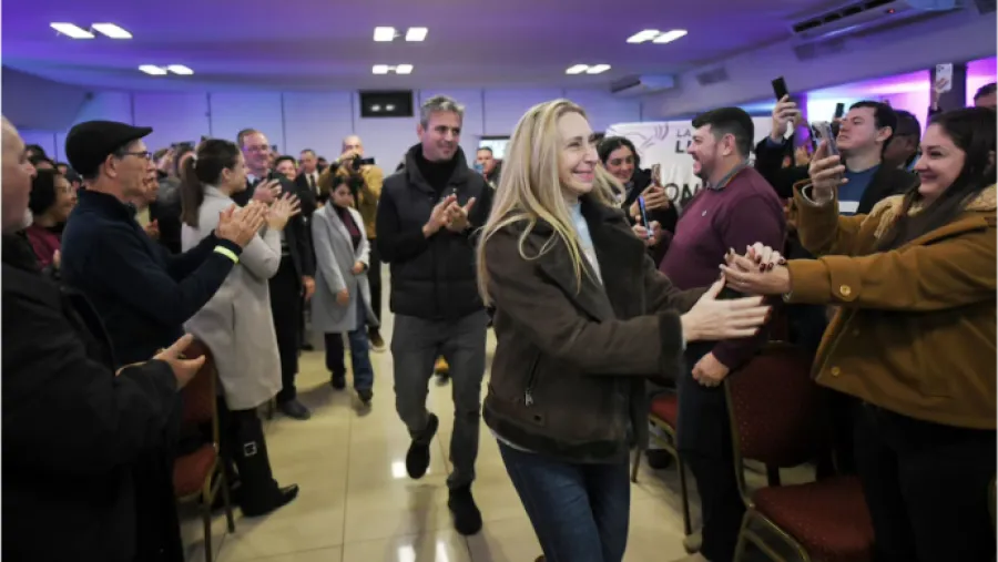 El acuerdo electoral que se cocina en el Gobierno y la advertencia puertas adentro por la interna libertaria | Análisis - imagen de origen
