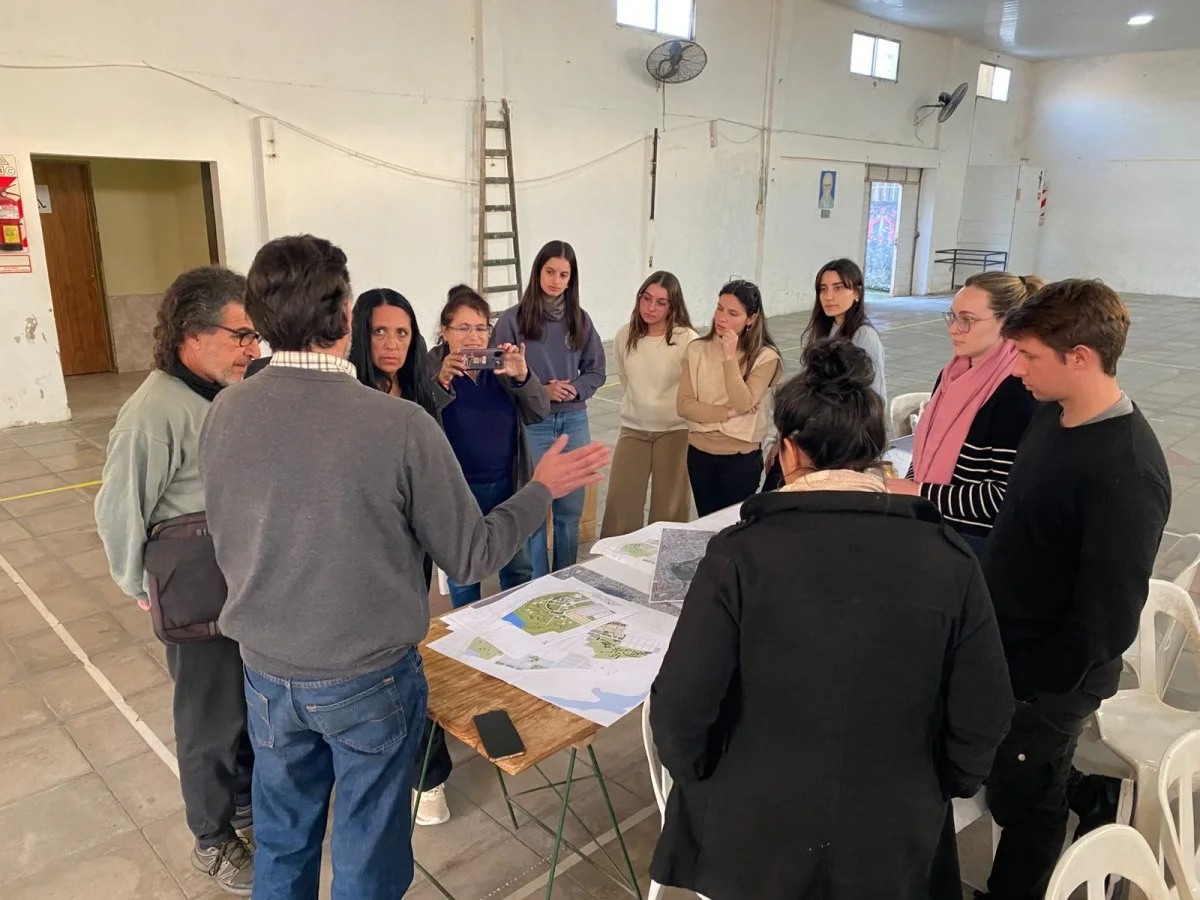 Vecinos participaron de un taller sobre el futuro urbanístico del barrio San Isidro - imagen de origen