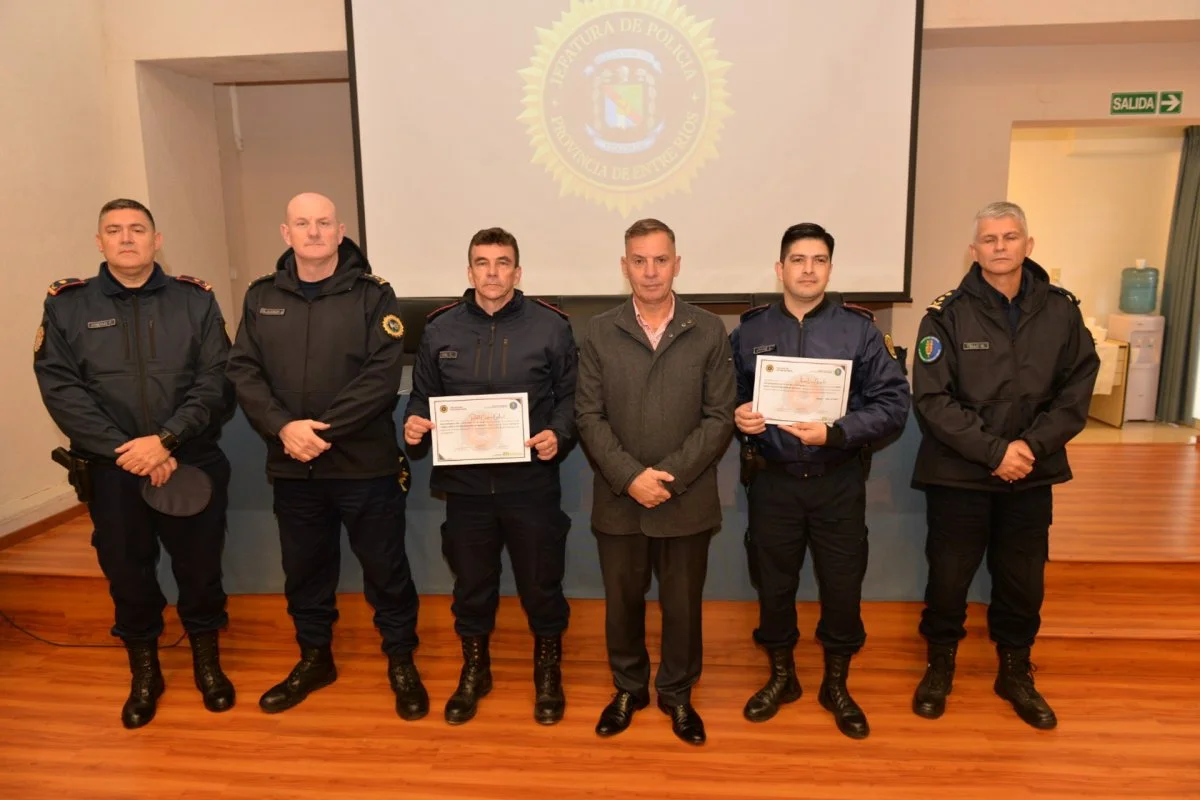 La Policía de Entre Ríos capacitó a su personal en investigación de incendios - imagen de origen