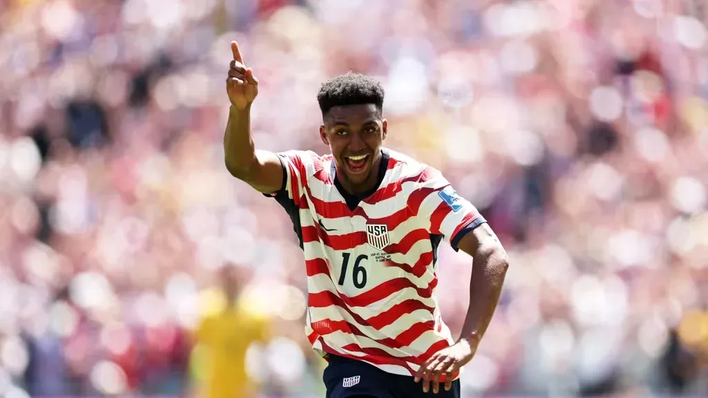 Alex Freeman, el heredero del deporte estadounidense que hizo historia en el Mundial 2026 - imagen de origen