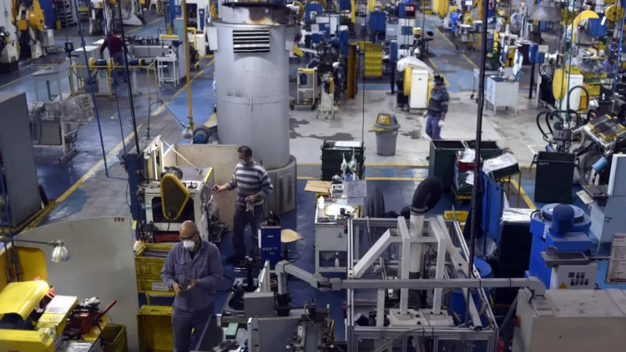 La actividad económica repuntó 3,5%: cuáles fueron los sectores que más y menos crecieron | Análisis - imagen de origen