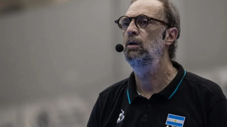 Dolor en el deporte: falleció Daniel Castellani, gloria del vóley nacional y entrenador de “Las Panteras” | Análisis - imagen de origen