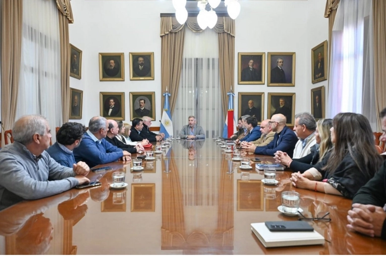 El gobierno provincial envió a la Legislatura el proyecto de reforma previsional - imagen de origen