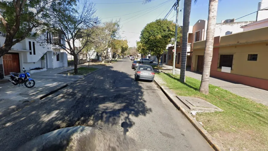 Paraná: realizan trabajos en la red cloacal de calle Misiones y hay corte total de tránsito | Análisis - imagen de origen