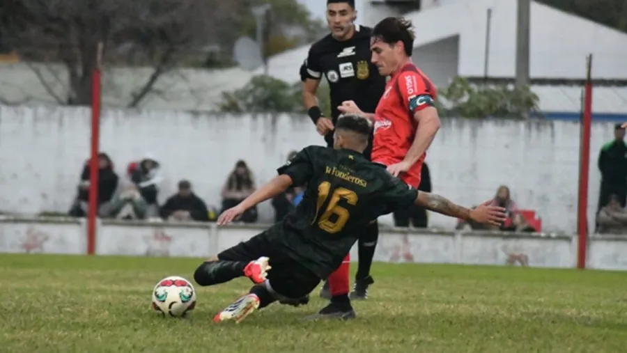 Fútbol: la Liga de Paraná Campaña tiene casi todos los clasificados a cuartos de final | Análisis - imagen de origen