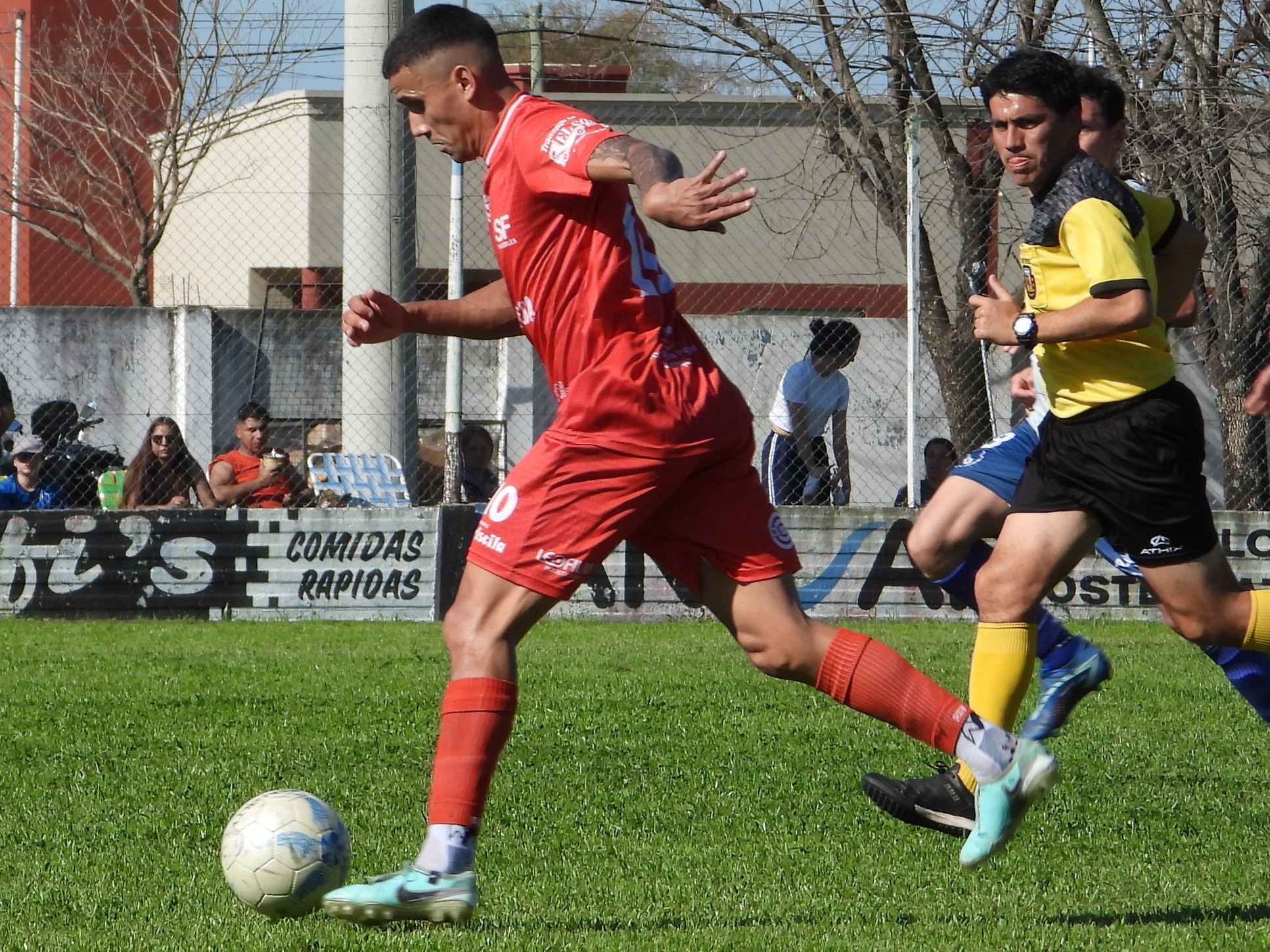 Central Larroque recibe a Juventud Unida en el partido más saliente de la fecha - imagen de origen