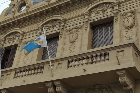 El PJ entrerriano realiza su Congreso Partidario con los pedidos de expulsión y sanción de importantes dirigentes - imagen de origen
