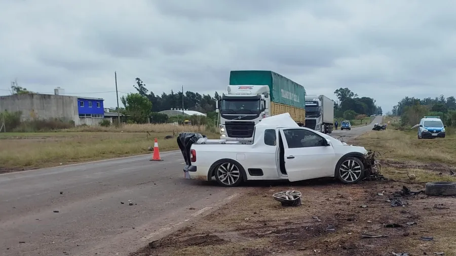 Dos hombres murieron en un choque frontal sobre la Ruta Nacional 12, cerca de La Paz | Análisis - imagen de origen