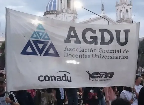 Docentes universitarios entrerrianos realizarán una semana completa de paro - imagen de origen