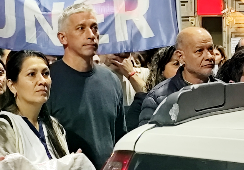 Arbelo y la motosierra a la UNER - imagen de origen
