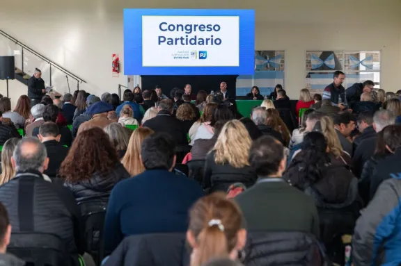 Reforma previsional: El Congreso del PJ facultó al Tribunal de Disciplina a expulsar a los legisladores que no rechacen el proyecto - imagen de origen