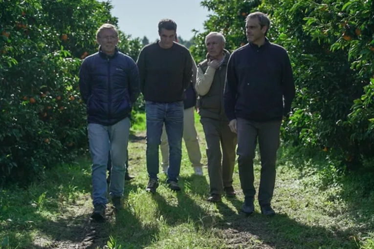 Michel, Cresto y Bahillo se reunieron con productores citrícolas por la crisis que afecta al sector productivo - imagen de origen