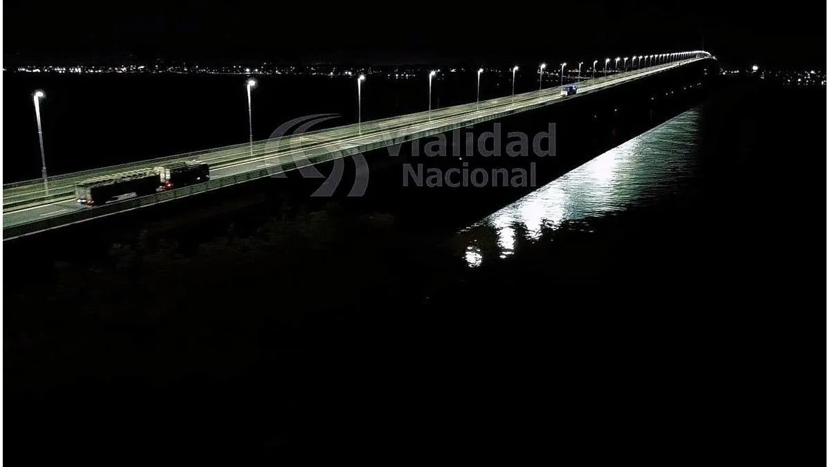 Supervisan las obras de mantenimiento y rehabilitación en el puente Victoria-Rosario - imagen de origen
