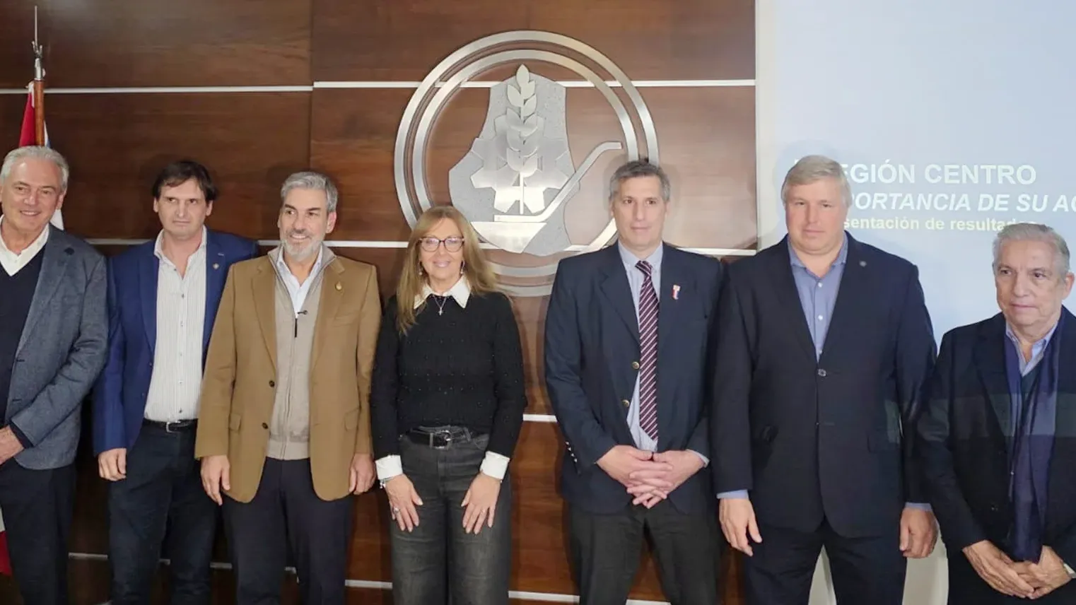 La Región Centro presentó un informe que aporta datos al debate sobre federalismo fiscal y distribución de recursos - imagen de origen