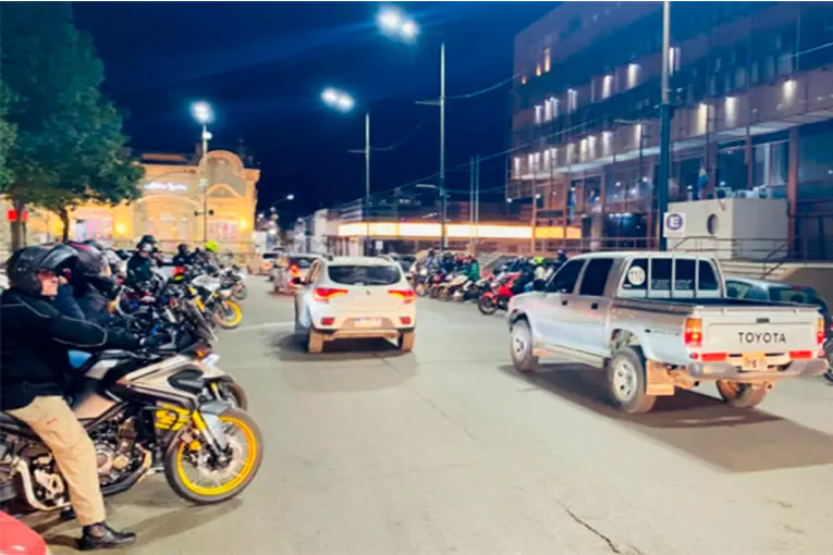 Motociclistas marcharon en Concepción del Uruguay para reclamar seguridad - imagen de origen