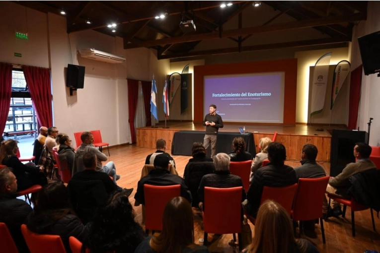 Gualeguaychú busca posicionarse con el “Camino del Vino” como experiencia turística diferencial - imagen de origen